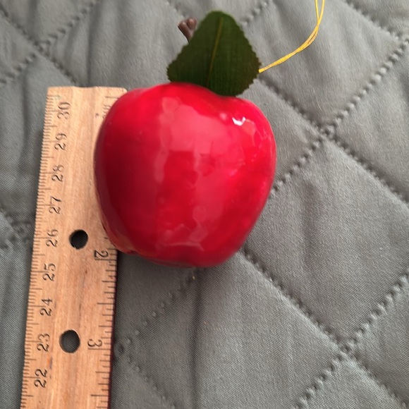 EUC 12 vintage red apple ornaments 2” x 1.5” - Picture 2 of 6